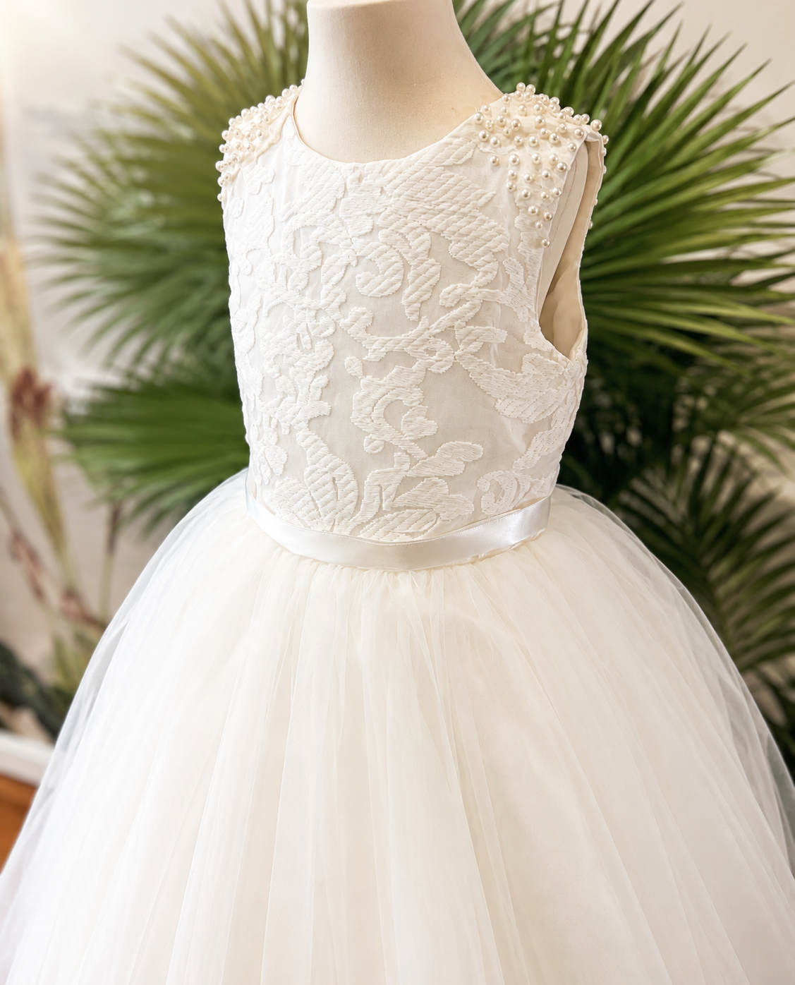 Constance in ivory white - Flower Girl Dress