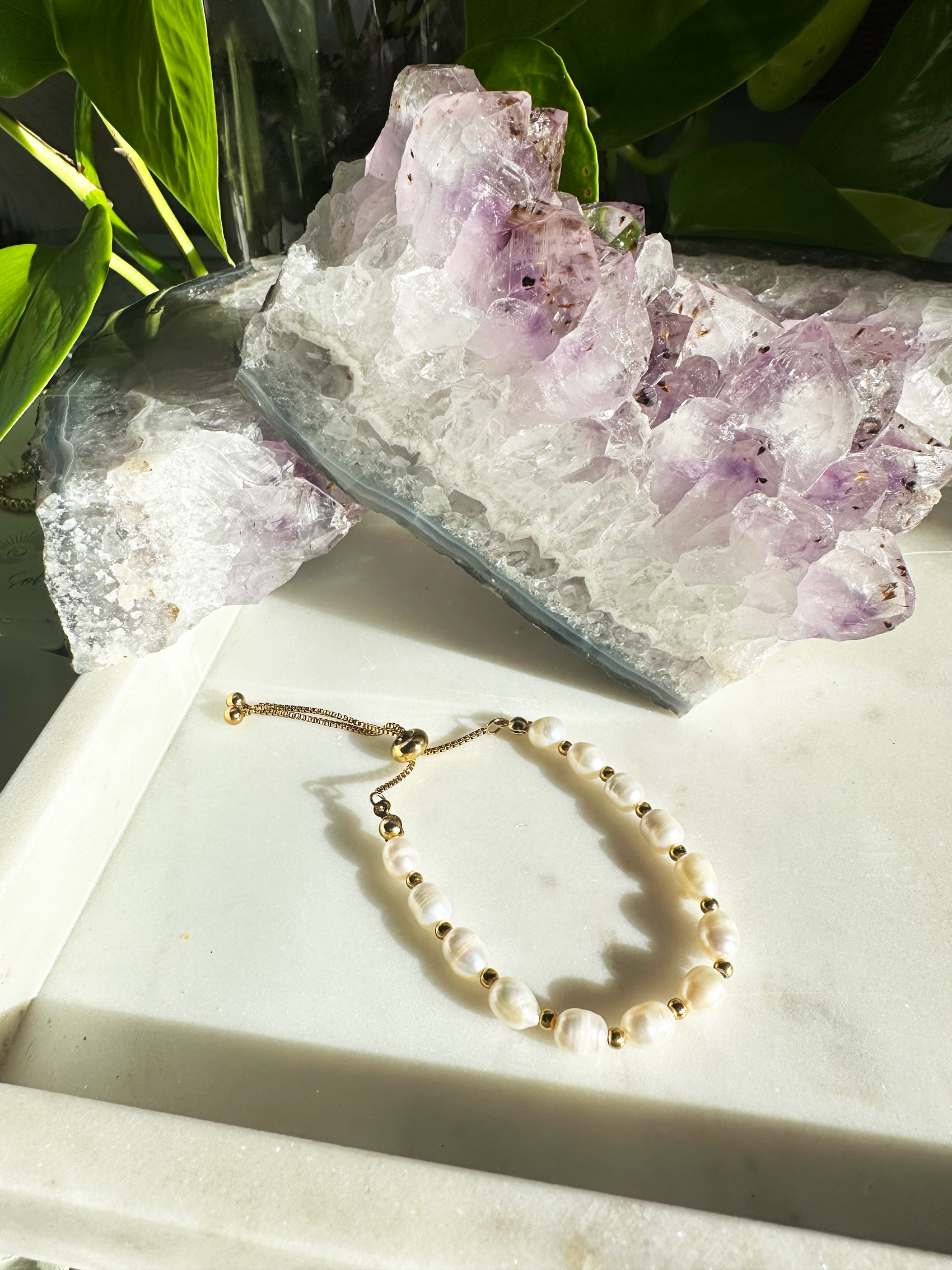 Hart - 18k Gold Plated + Freshwater Pearl Waterproof Bracelet for Teens/Adults