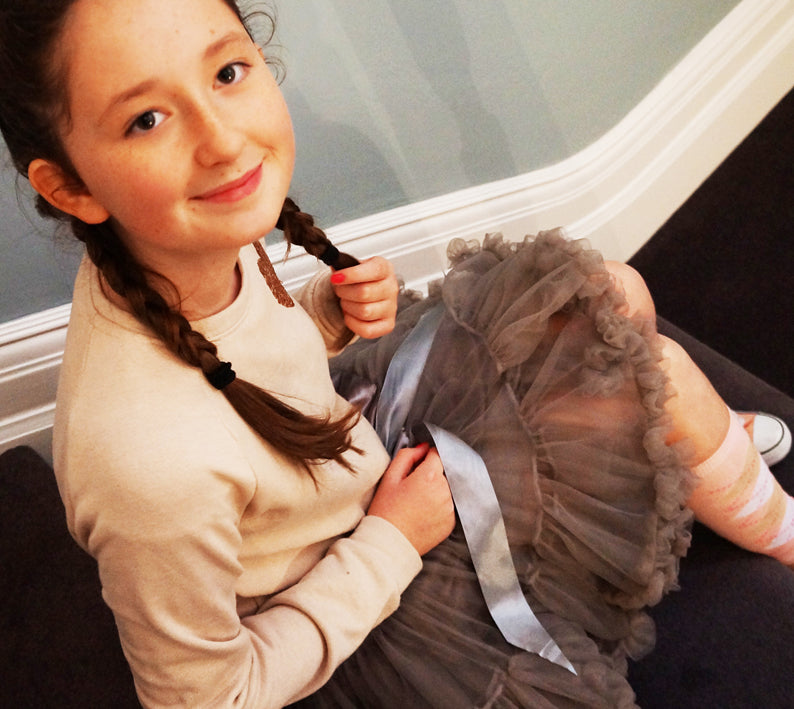 Amelie Pettiskirt in Charcoal