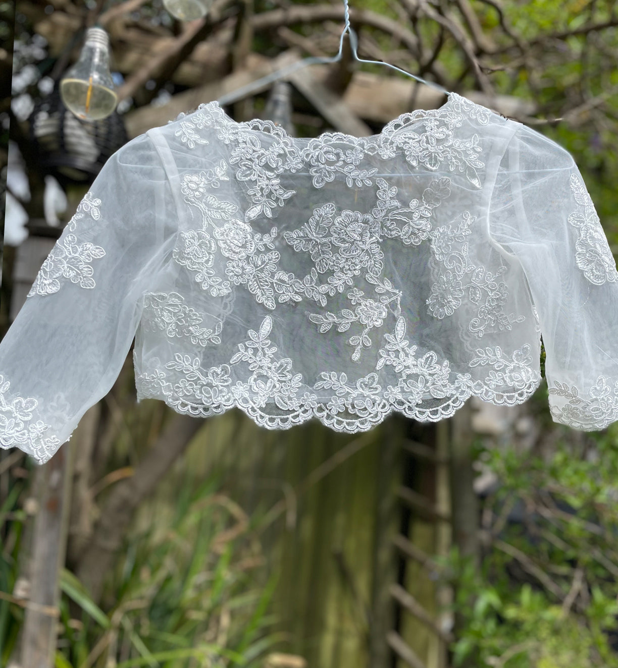 Isla Bolero in Ivory
