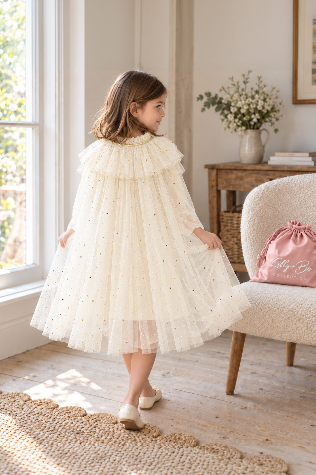 Alicia Cape ~ A Perfect Christmas Gift For Girls with a Pink Satin Drawstring Bag