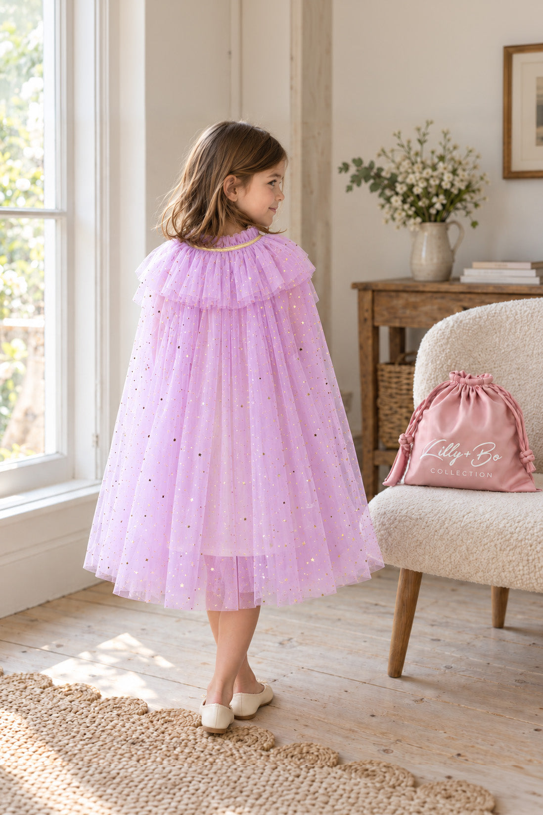 Marshmallow Cape ~ A Perfect Christmas Gift For Girls with a Pink Satin Drawstring Bag
